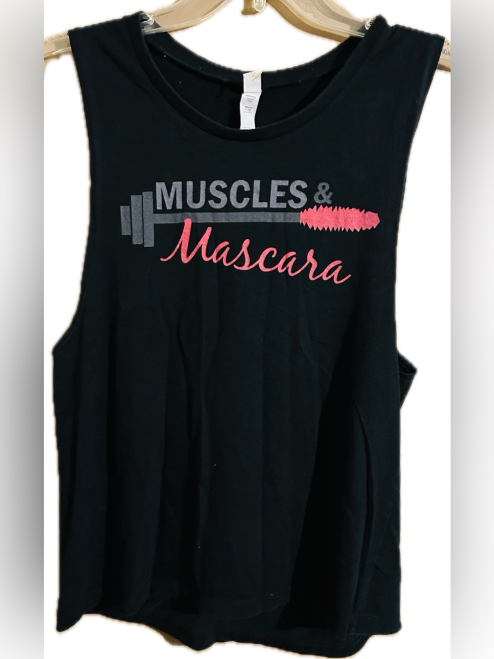Star Tee Women’s Medium “muscles & mascara” black & pink Tank